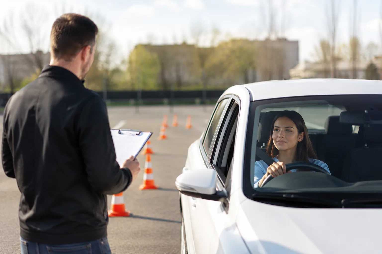 Leçon de conduite — auto-école près d’Argenteuil